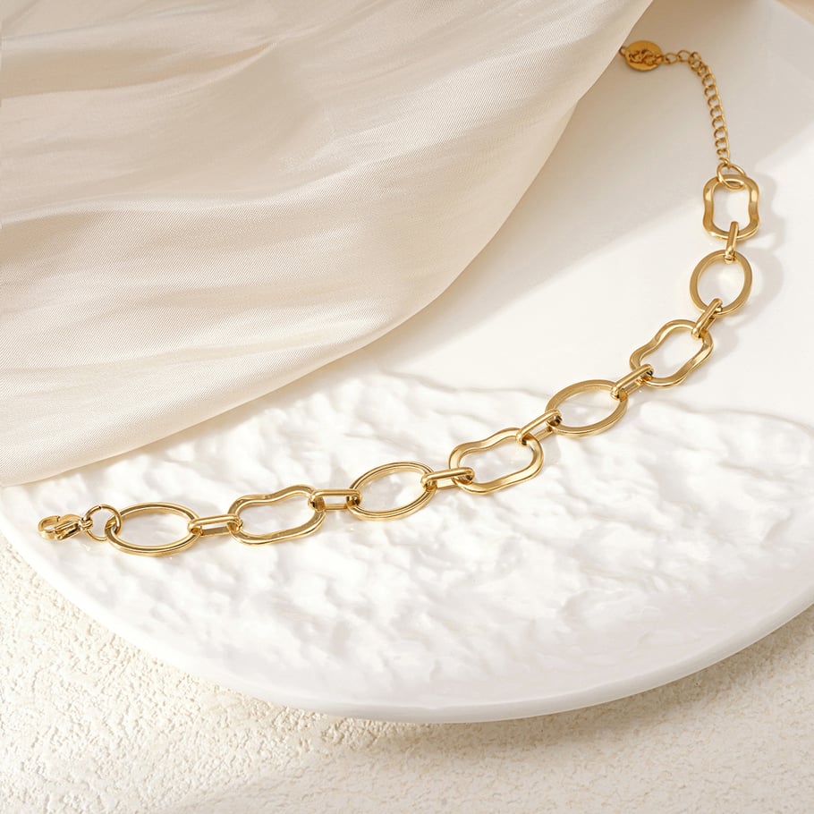 Pulsera de cadena de titanio y acero dorado con diseño geométrico diario de serie simple para mujer, 1 pieza Imagen4