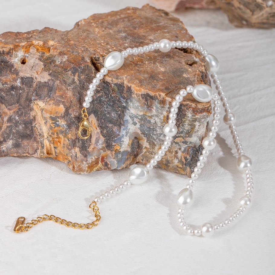 Collar de cuentas para mujer, serie clásica, retro, de acero inoxidable chapado en oro de 18 quilates, con perlas artificiales. h5Imagen4