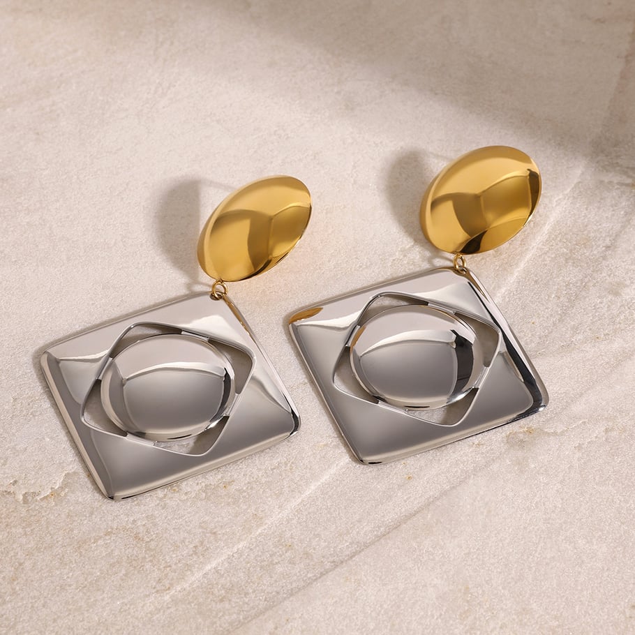 1 Paar einfache geometrische Ohrringe aus Edelstahl mit 18 Karat Vergoldung für Damen Bild3