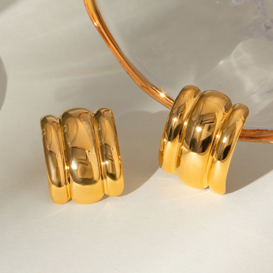 1 Paar Simple Series Einfache geometrische Ohrstecker aus Edelstahl mit 18 Karat Vergoldung für Damen Bild4
