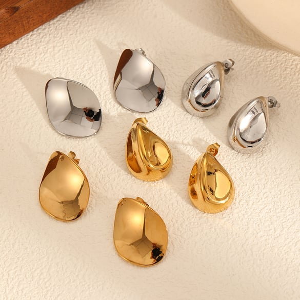 1 paio di orecchini a bottone da donna in acciaio inossidabile color oro, semplici e casual, geometrici
