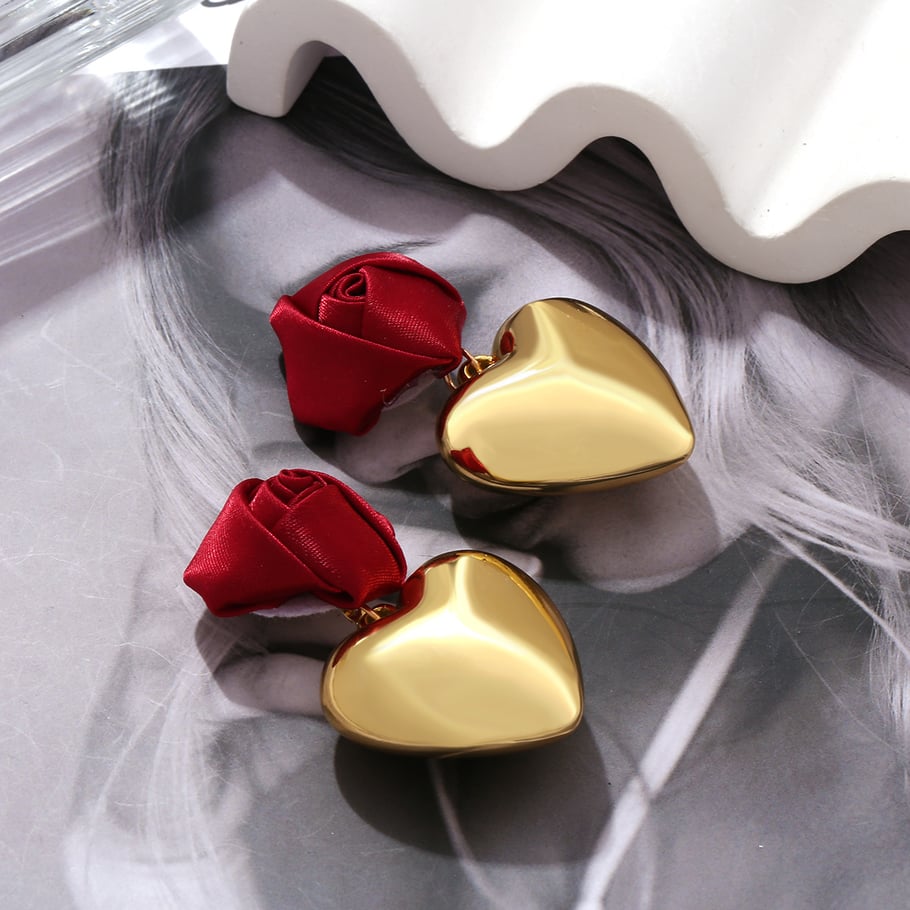 1 Pair Vintage Rose Heart Dangle Earrings Picture6