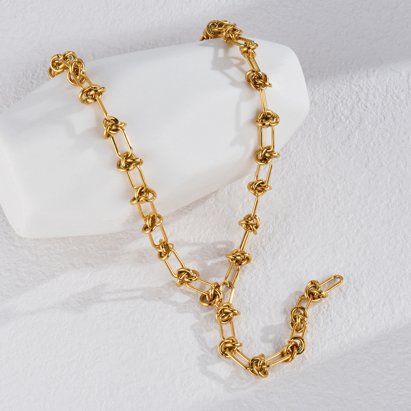 Collier chaîne pour femme en acier inoxydable plaqué or 18 carats, série Simple, pompon simple Image3