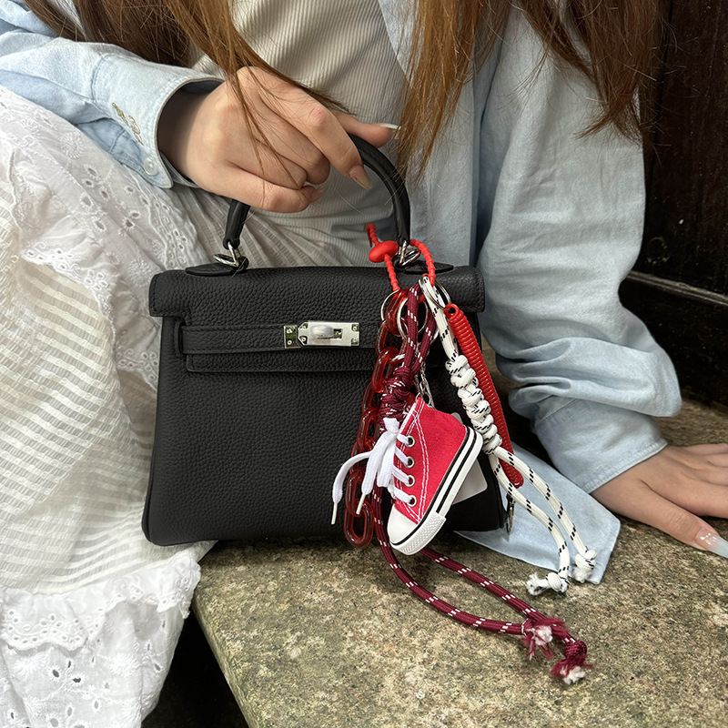 1 pieza de dijes de aleación para bolso de mujer de cadena diaria de serie simple Imagen4