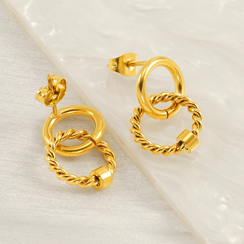 1 Pair Retro Daily Style Twist Shape Stainless Steel 18K Gold Plated Women's Stud Earrings Picture5