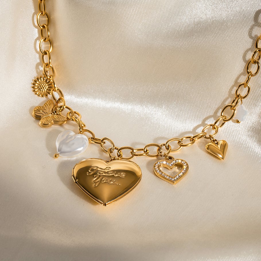 1 Piece Classic Series Exquisite Heart Shape Buttterfly Stainless Steel Gold Color Women's DIY Pendant Necklaces Picture4