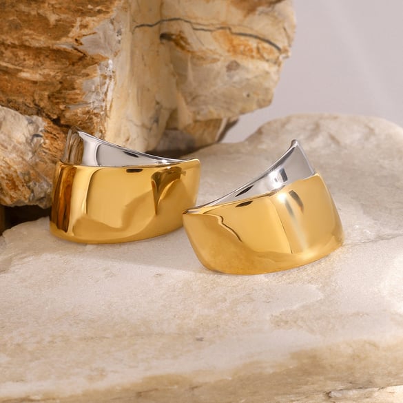 1 Pair Simple Series Casual Geometric Stainless Steel 18K Gold Plated Women Stud Earrings