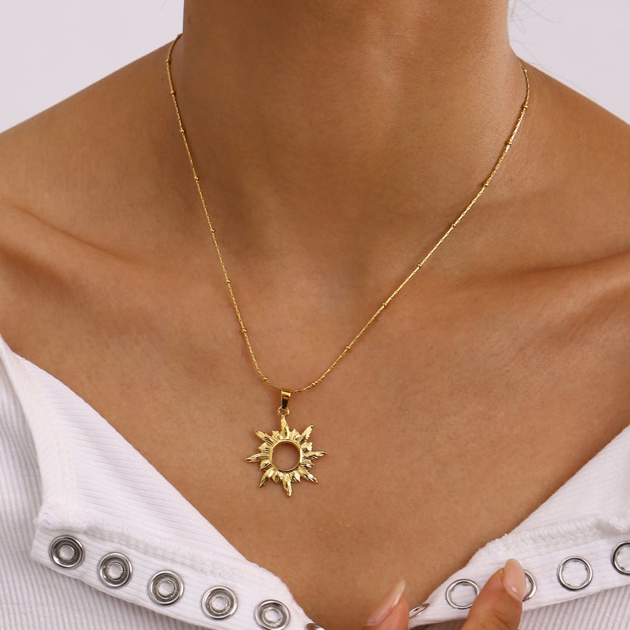 1 Piece Simple Series Elegant Sun/Moon Stainless Steel 18K Gold Plated Women Pendant Necklaces Picture5