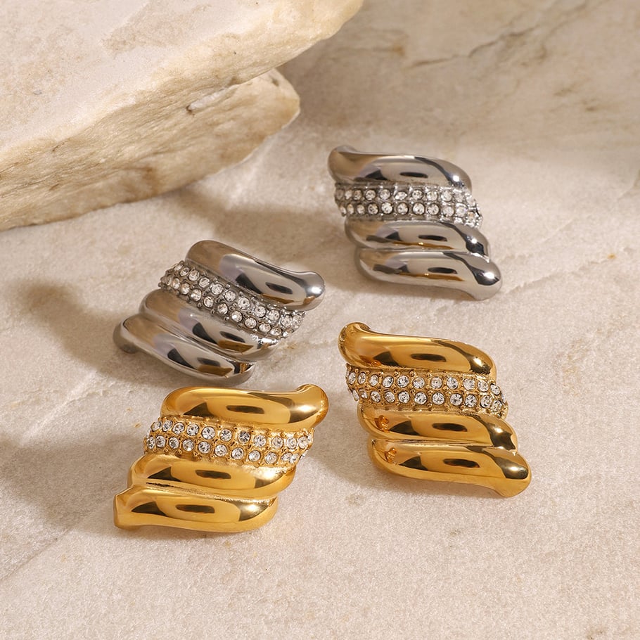 1 Pair Simple Series Simple Geometric Stainless Steel 18K Gold Plated Rhinestone Women Stud Earrings Picture4