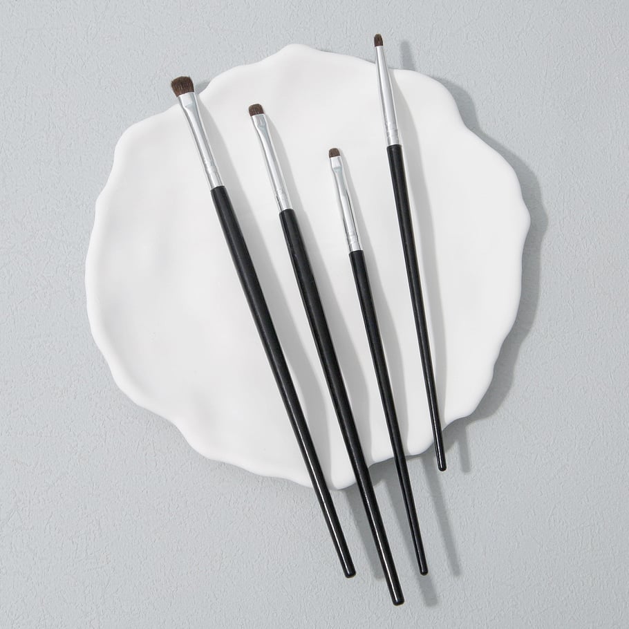1 Pair Unisex Makeup Brush Picture4