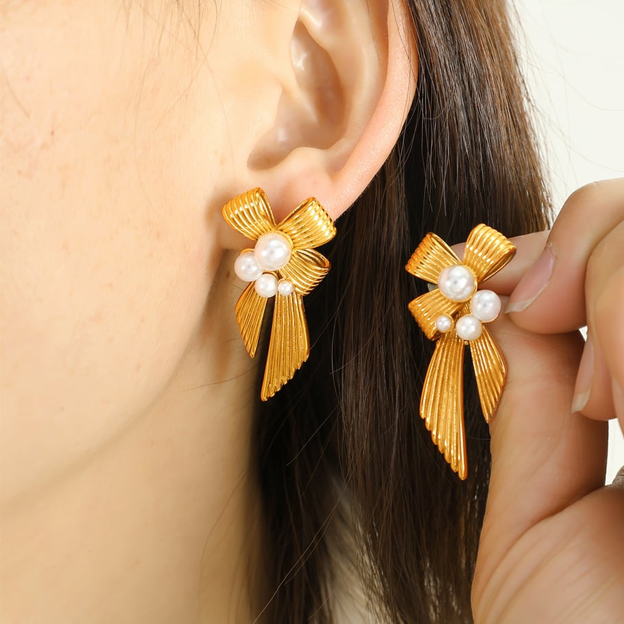 1 Pair Classic Series Retro Bow Knot Stainless Steel 18K Gold Plated Artificial Pearl Women Drop Earrings Picture3