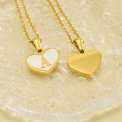 Collar con colgante de acero de titanio chapado en oro de 18 quilates para mujer, serie Simple, con forma de corazón, para uso diario. h5 Imagen4