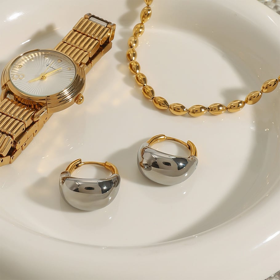 1 Paar romantische Serie lässig ringförmige Edelstahl 18 Karat vergoldet Frauen Creolen Bild3