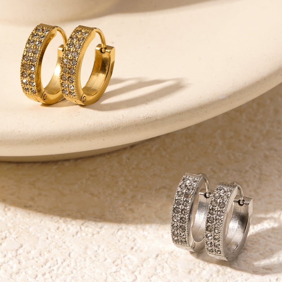 1 Pair Glamorous Series Elegant Solid Color Annular Titanium Steel Gold Color Women's Hoop Earrings Picture5