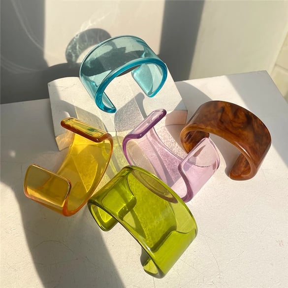 1 pieza de brazaletes acrílicos geométricos simples de serie simple para mujer