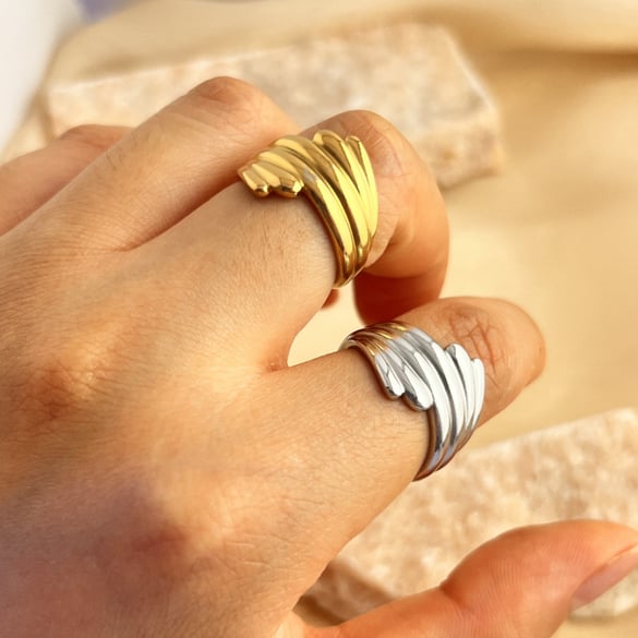 1 pezzo semplice serie semplice geometrico in acciaio inossidabile color oro anelli regolabili da donna 2
