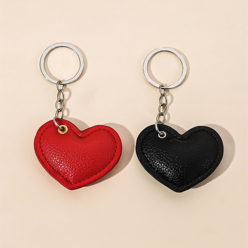 1 Piece Retro Leather Heart Women's Bag Charms Picture3