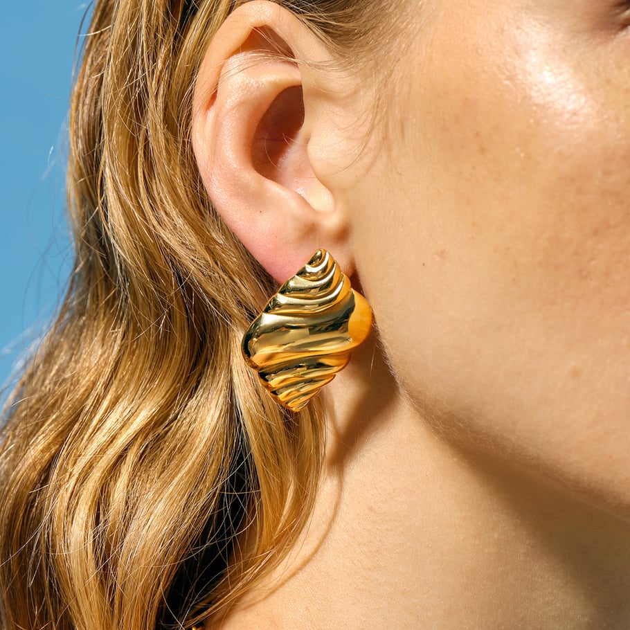 24 new summer conch stainless steel earrings for women European and American celebrities trendy beach style titanium steel earrings Picture4