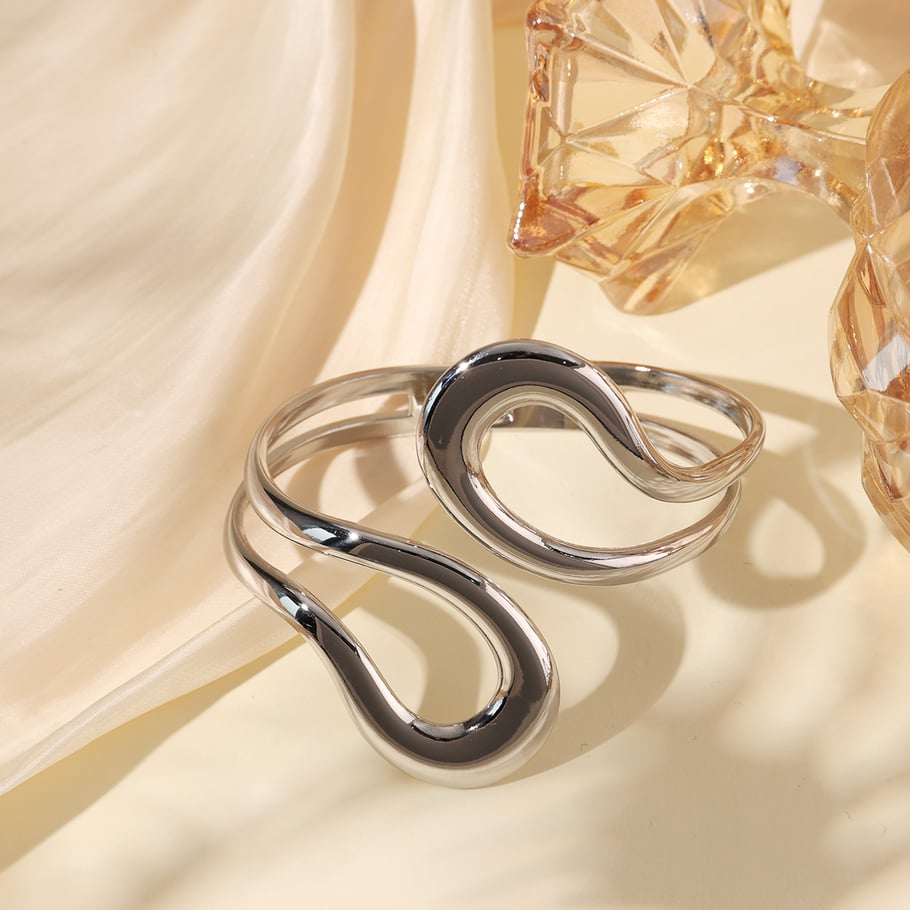 1 Piece Gleaming Series Daily Dazzling Droplet Stainless Steel Gold Color Women's Bangles Picture6
