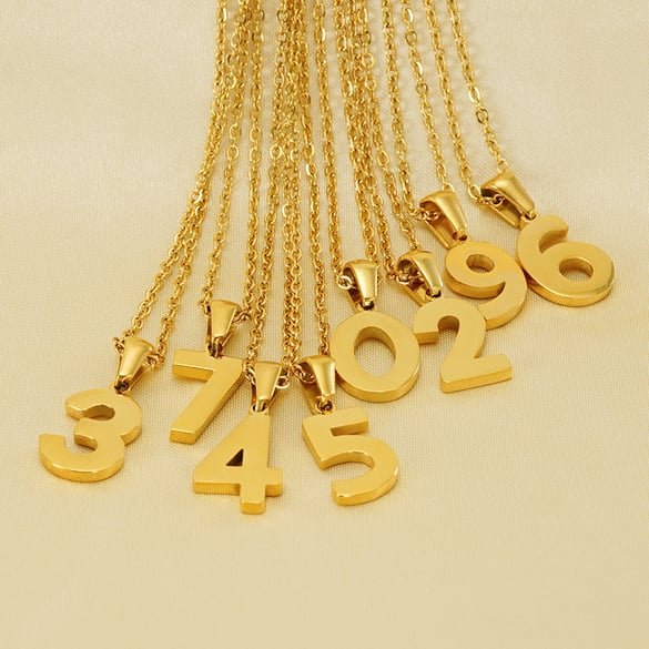 1 Piece Golden Simple Series Simple Letter Women's Pendant Necklaces 2