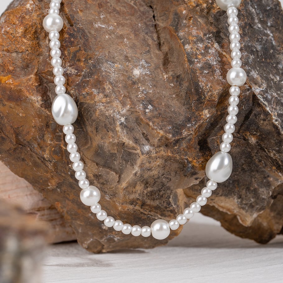 1 Stück Classic Series Retro Beads Edelstahl 18 Karat vergoldet Kunstperlen Damen Perlenketten Bild3