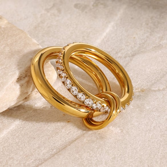 1 paire de bagues simples géométriques classiques en acier inoxydable plaqué or 18 carats et zircon pour femme 2