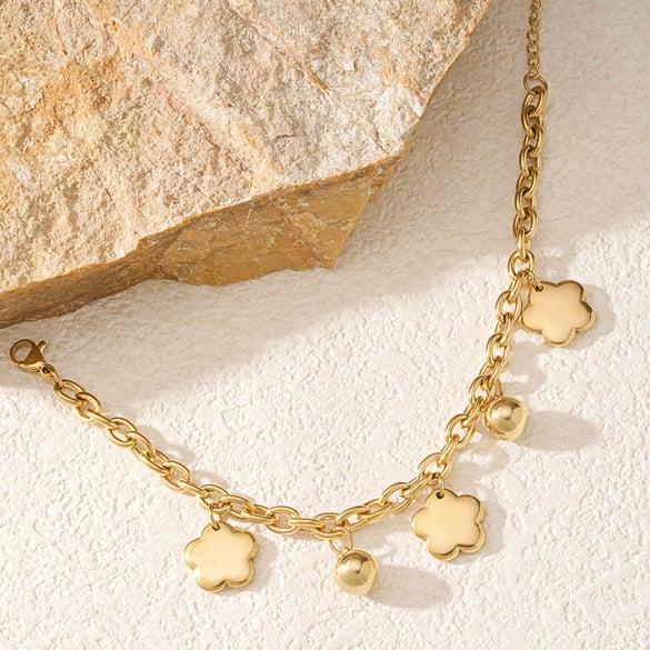 1 Piece Romantic Series Elegant Flower Titanium Steel   Gold Color  Women's Charm Bracelets 2