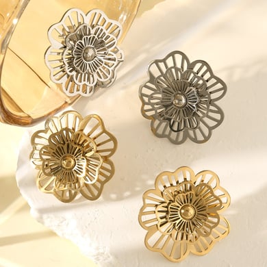1 Pair Gorgeous Series Daily Handcrafted Flower Titanium Steel Gold Color Women's Stud Earrings h5 Picture4