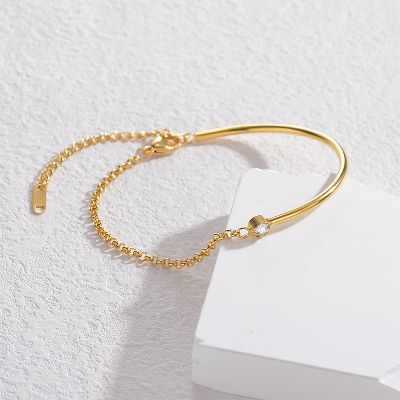 Bracelet à breloques géométrique naturel en acier inoxydable plaqué or 18 carats et zircon pour femme, série simple, 1 pièce Image2
