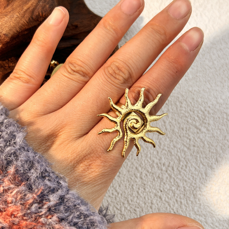 1 Pair Retro Style Sun Shape Stainless Steel Gold Color Women's Drop Earrings Picture5