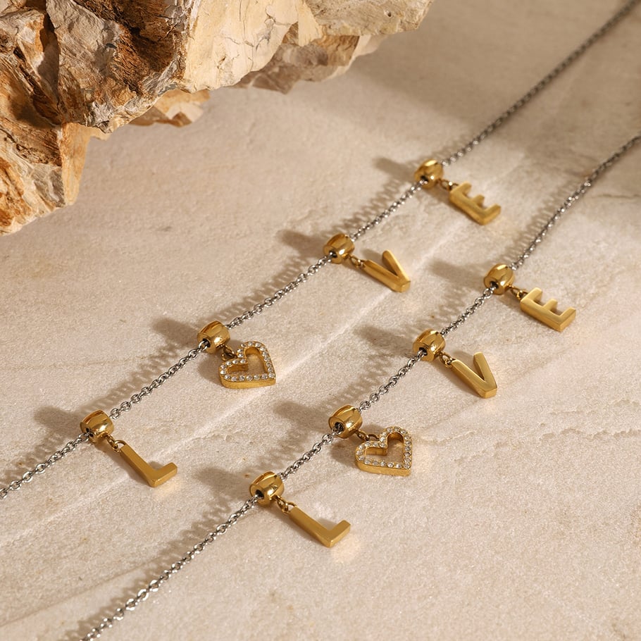 1 pezzo semplice serie semplice lettera acciaio inossidabile placcato oro 18K strass donne ciondolo collane Immagine2