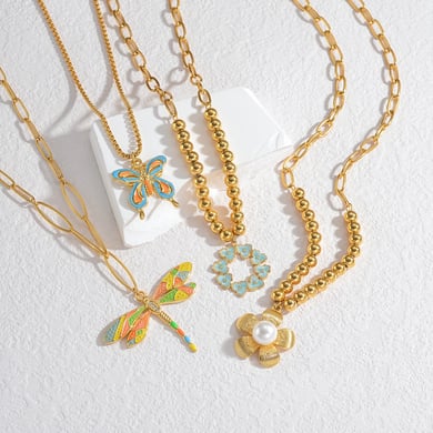 Collier avec pendentif en acier inoxydable plaqué or 18 carats pour femme, série simple, motif animal mignon h5 Image2