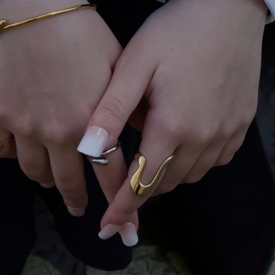 Anillos individuales para mujer de acero inoxidable color dorado, serie clásica de Europa y América, 1 pieza Imagen6