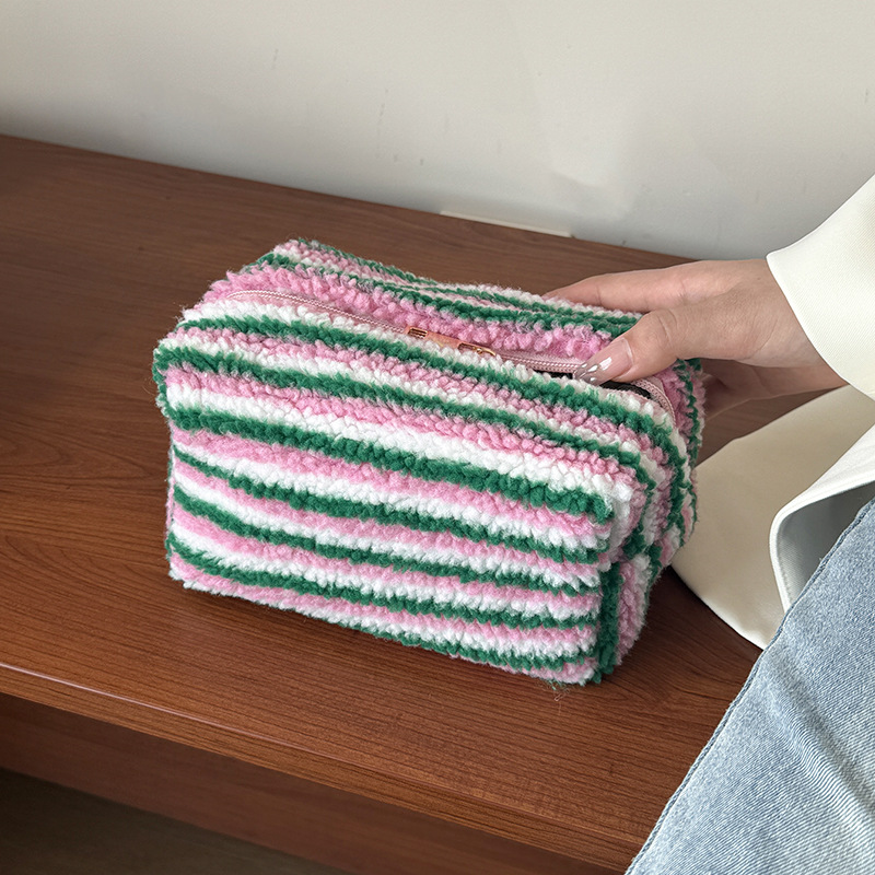 1 Stück Romantische Serie Niedliche Streifen Polyester Damentaschen Bild4