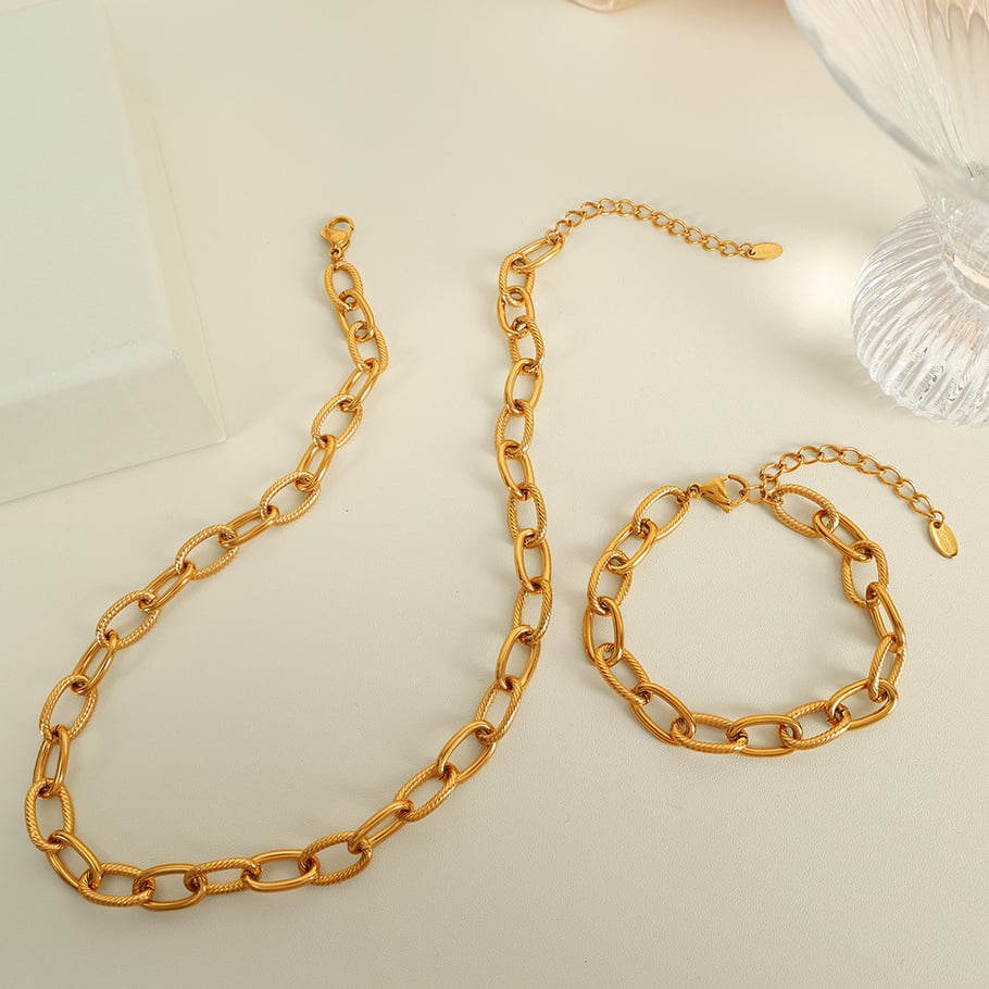 1 Piece Simple Series Classic Solid Color Titanium Steel   Gold Color  Women's Chain Necklaces Picture3