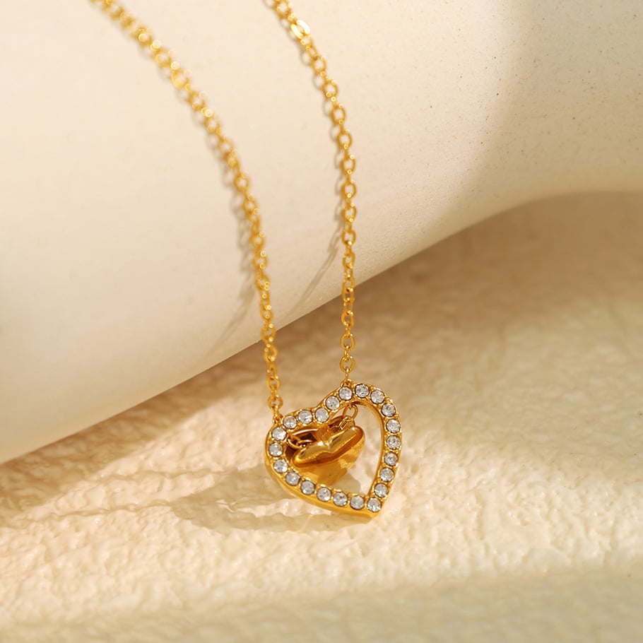 1 Piece Romantic Series Fashionable Heart Titanium Steel 18K Gold Color Plated Rhinestone Women's Pendant Necklaces Picture3