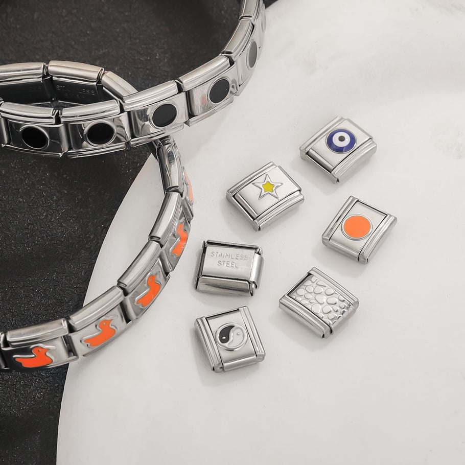 1 Piece Simple Series Casual Round Elasticated Quadrate Stainless Steel Silver Color Unisex Chain Bracelets Picture4