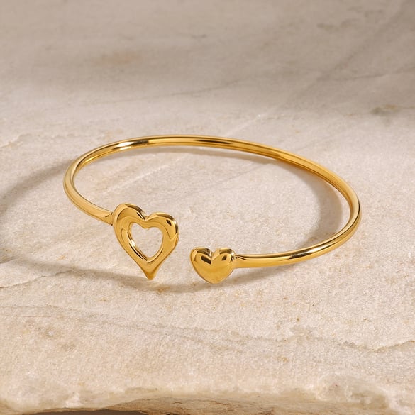 1 Stück Romantische Serie Niedliche Liebes-/Herzform Edelstahl Goldfarben plattiert Damen Armreifen