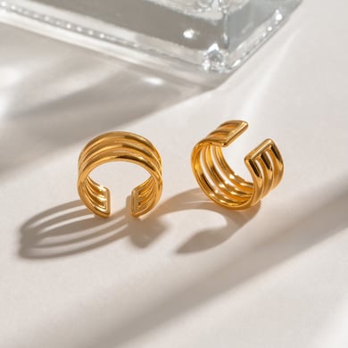 1 Paar Simple Series Simple Ringförmige Ohrringe aus Edelstahl mit 18 Karat Vergoldung für Damen h5 Bild3