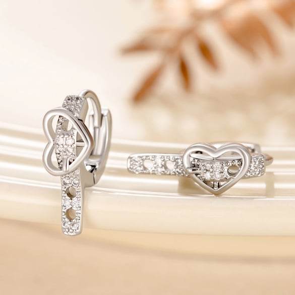 1 Piece Designable Series Simple Heart Belt Fastener Copper Zircon Women's Hoop Earrings