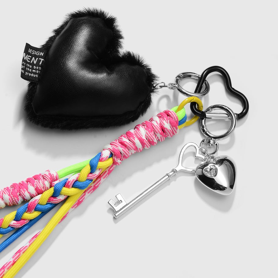 1 Piece Sweet Plush Heart Beaded Bow Bag Charms Picture6
