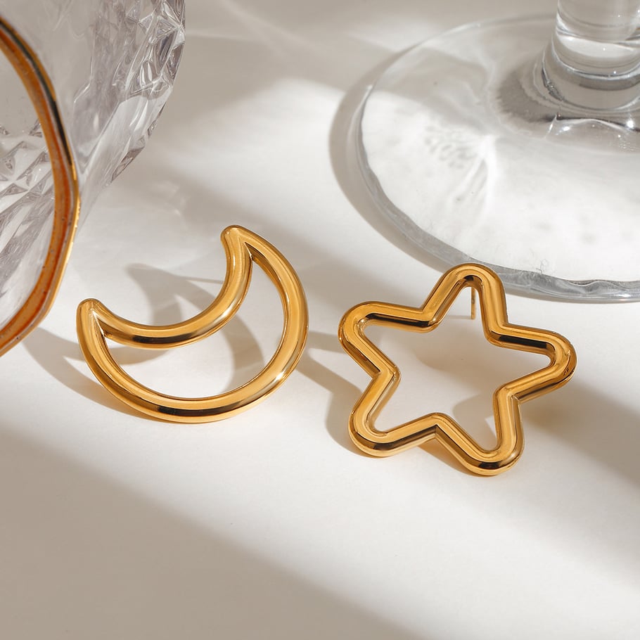 1 Pair Minimalist Series Classic Moon & Star Stainless Steel Gold Color Women's Stud Earrings Picture4