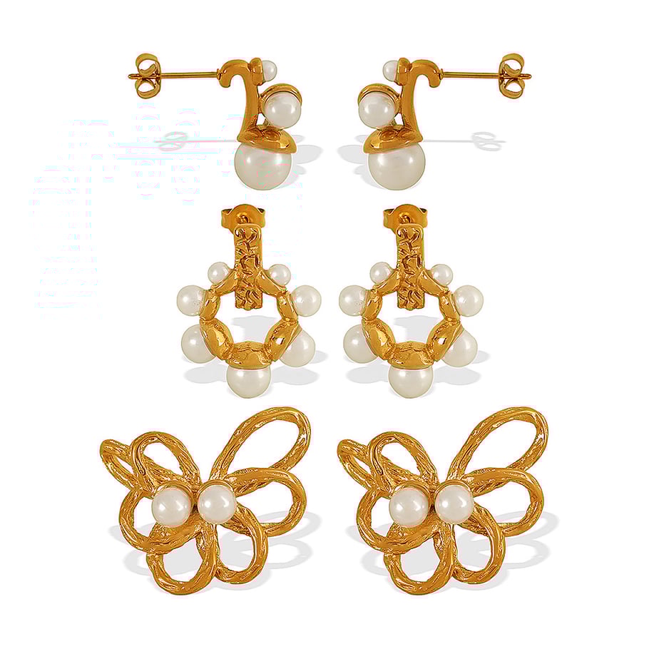 1 Pair Romantic Series Retro Flower Stainless Steel 18K Gold Plated Artificial Pearl Women Stud Earrings Picture7