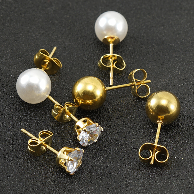 1 Paar Simple Series Einfache, einfarbige Ohrstecker aus Edelstahl mit 18 Karat Goldbeschichtung und Kunstperlen für Damen Bild4