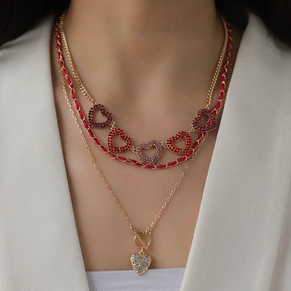 Colliers superposés en alliage pour femmes, série romantique, motif cœur doux, 1 pièce