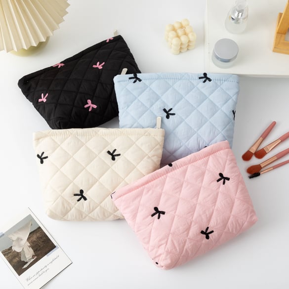 1 Piece Classic Travel Bowknot Portable Large Capacity Pouch With Random Printing Design Women's Quilted Cosmetic Bags 2