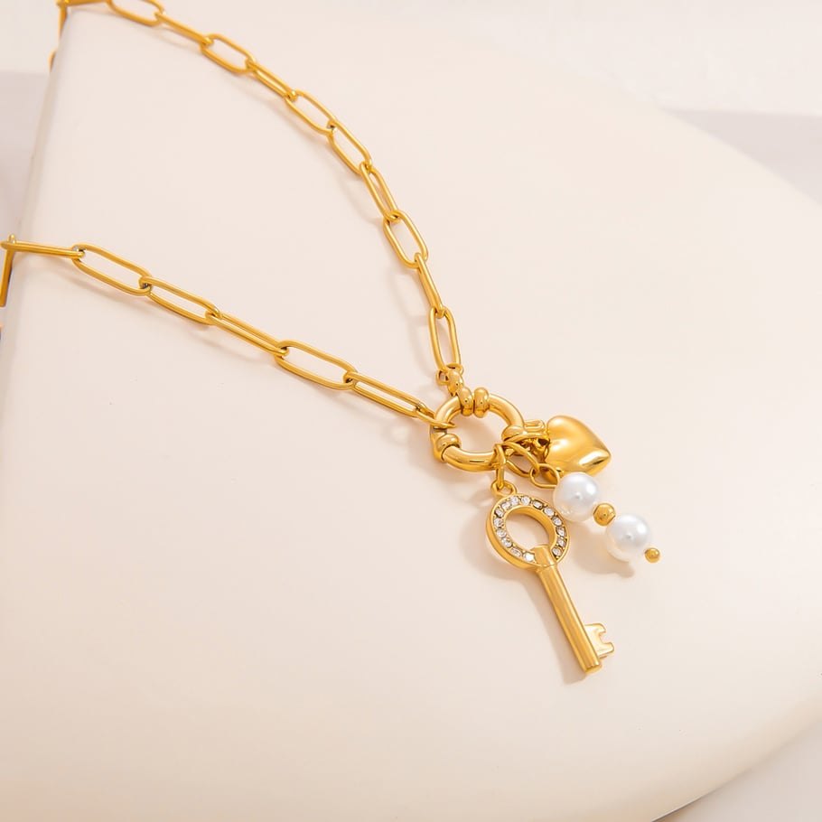 1 Piece Luxurious Series Simple Lock Stainless Steel 18K Gold Color Plated Artificial Pearl Women's Pendant Necklaces Picture4