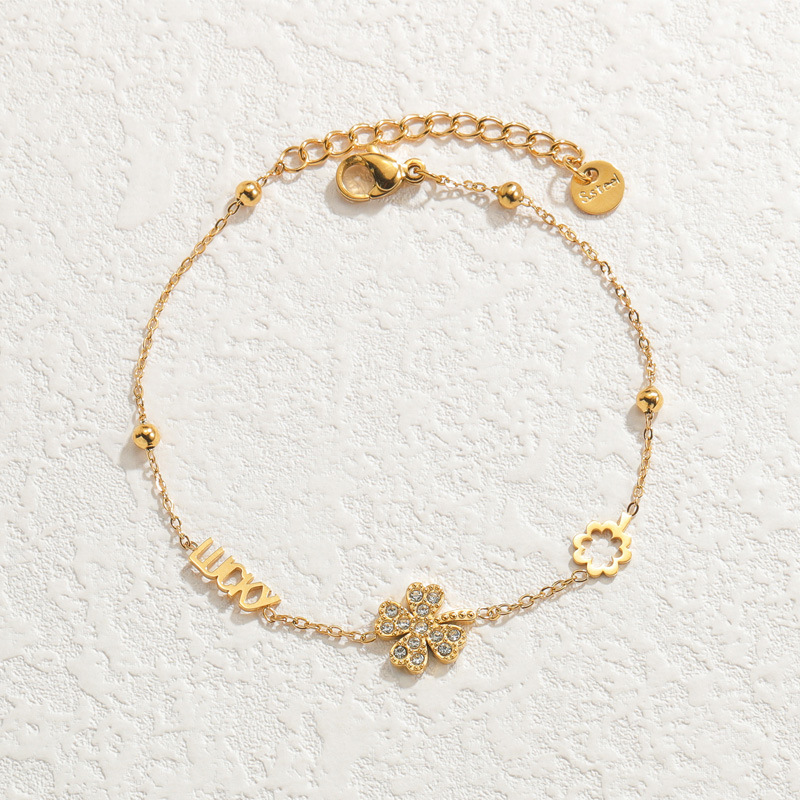 Bracelet à breloques géométrique en acier inoxydable plaqué or 18 carats pour femme, série simple, mignon et géométrique Image4
