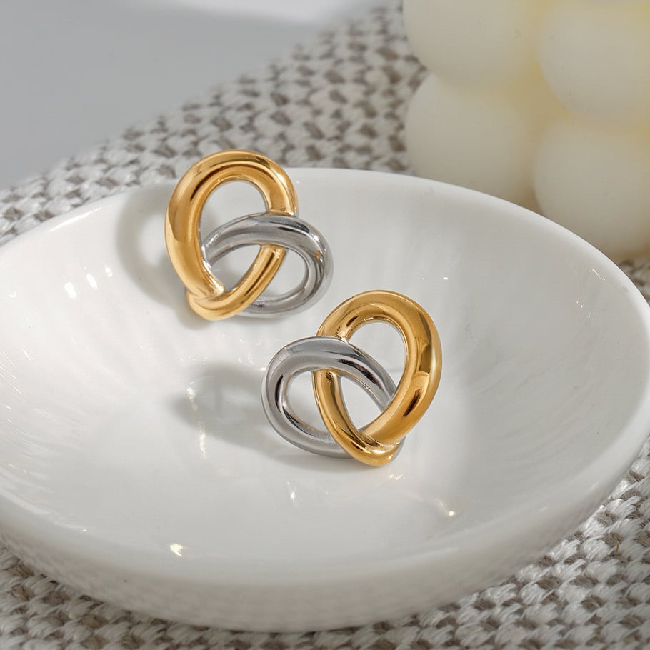 1 par de pendientes de botón de acero inoxidable dorados con forma de corazón y amor de Europa y América para mujer Imagen4