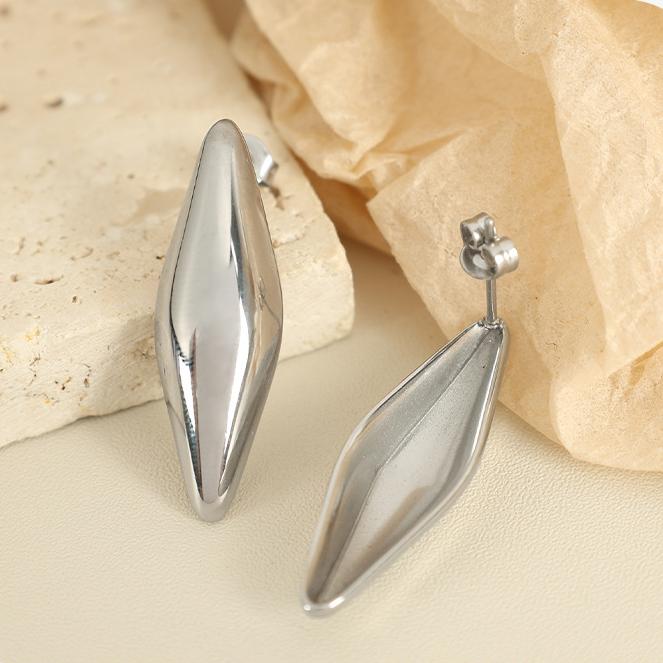 1 Pair Simple Series Daily Geometric Titanium Steel   Gold Color  Women's Stud Earrings Picture8